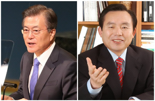 문재인 대통령(왼쪽)과 이인제 전 국회의원. <연합뉴스>